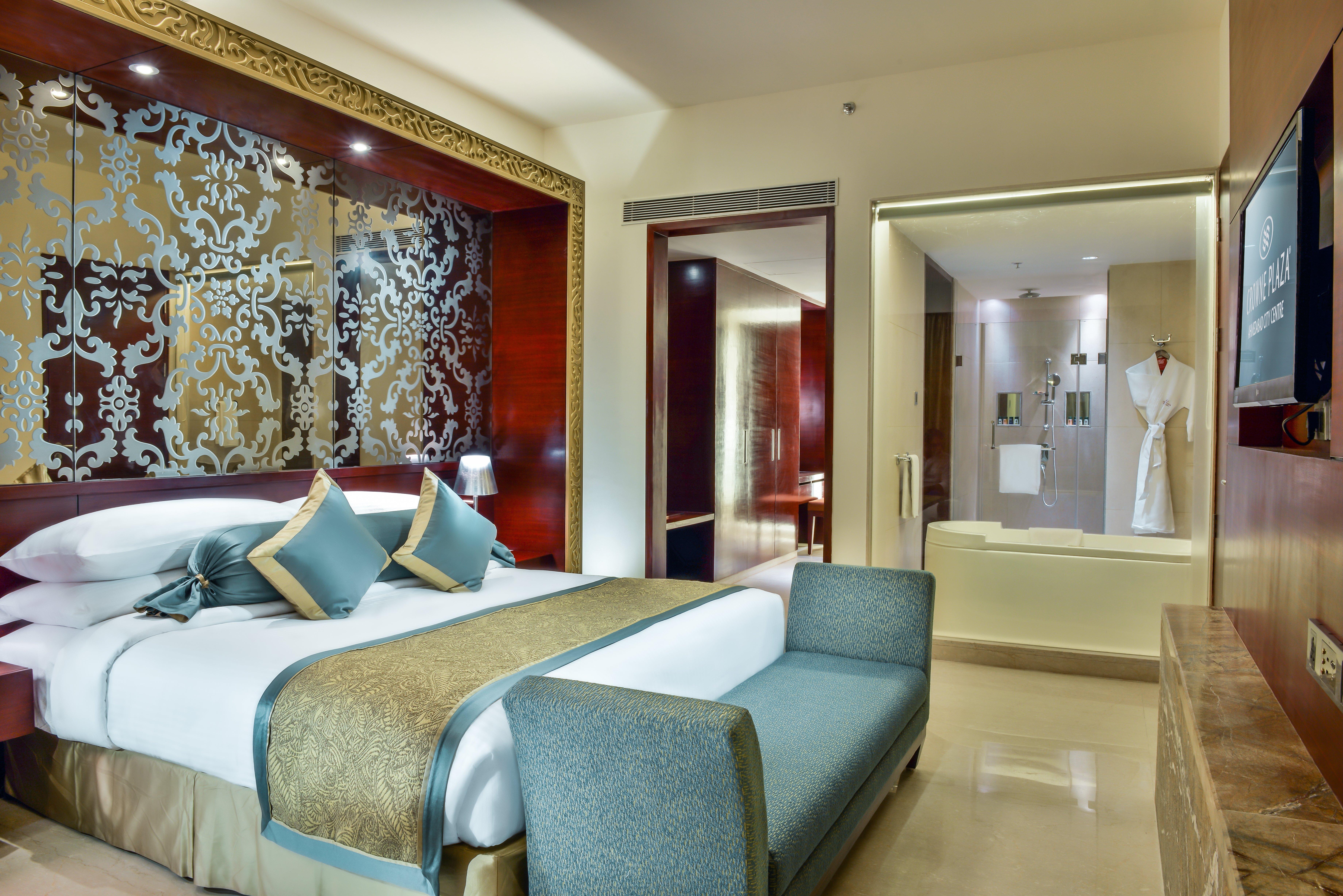 Crowne Plaza Ahmedabad City Centre By Ihg Экстерьер фото