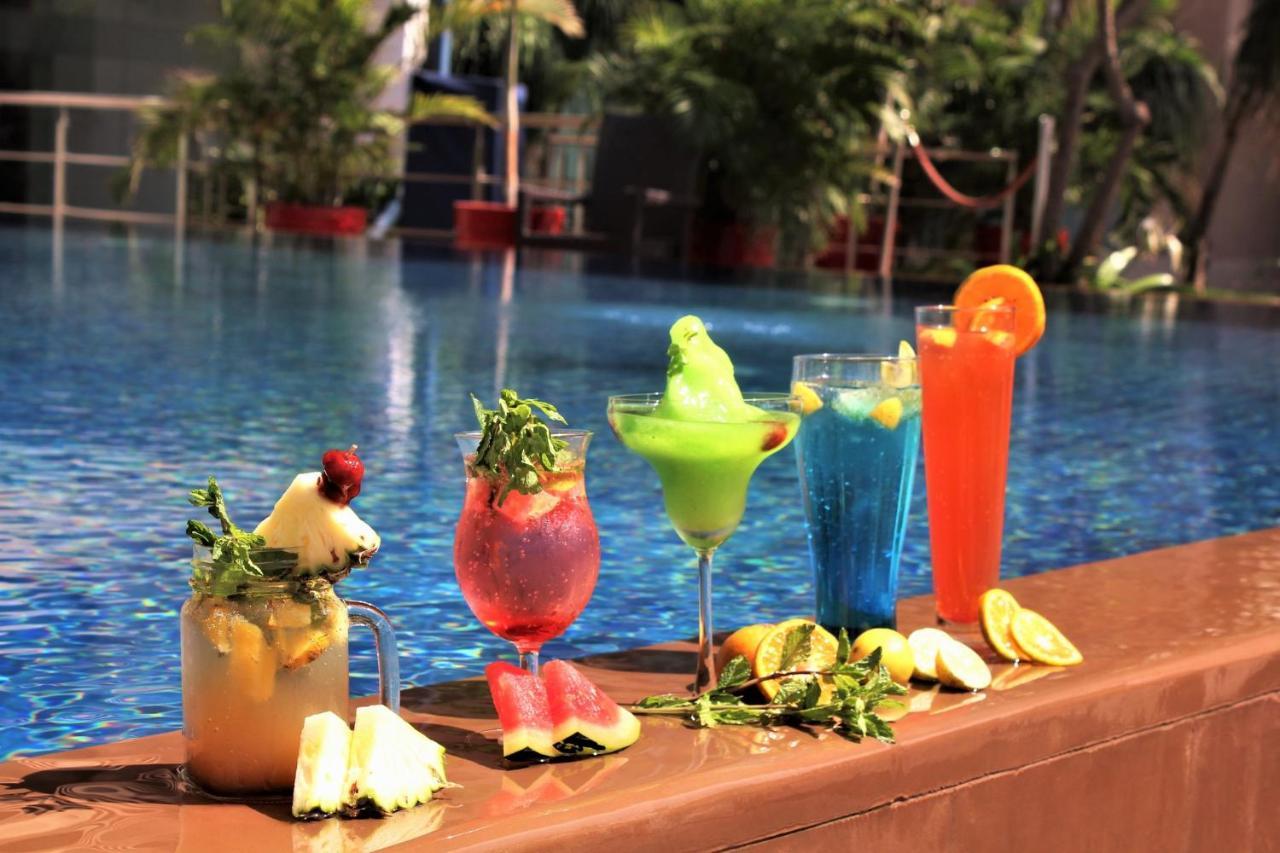 Crowne Plaza Ahmedabad City Centre By Ihg Экстерьер фото